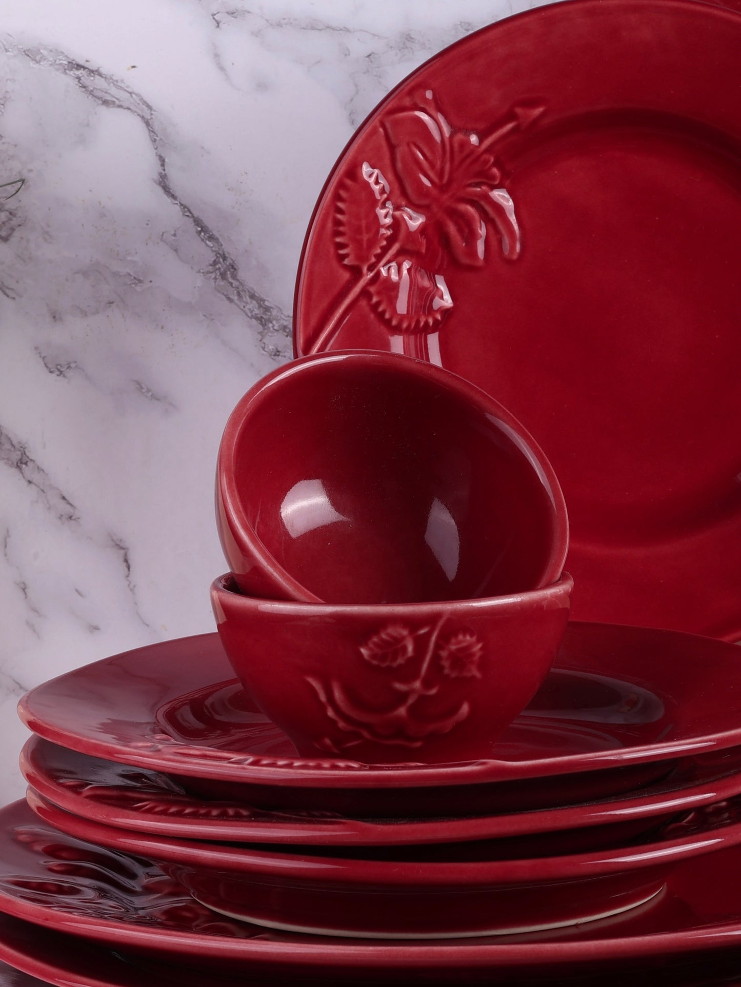 Hibiscus Bloom 20 piece Dinner Set