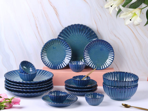Blue Medusa Studio Pottery Dinner Set  for 6 (Exclusive) - 20 pieces