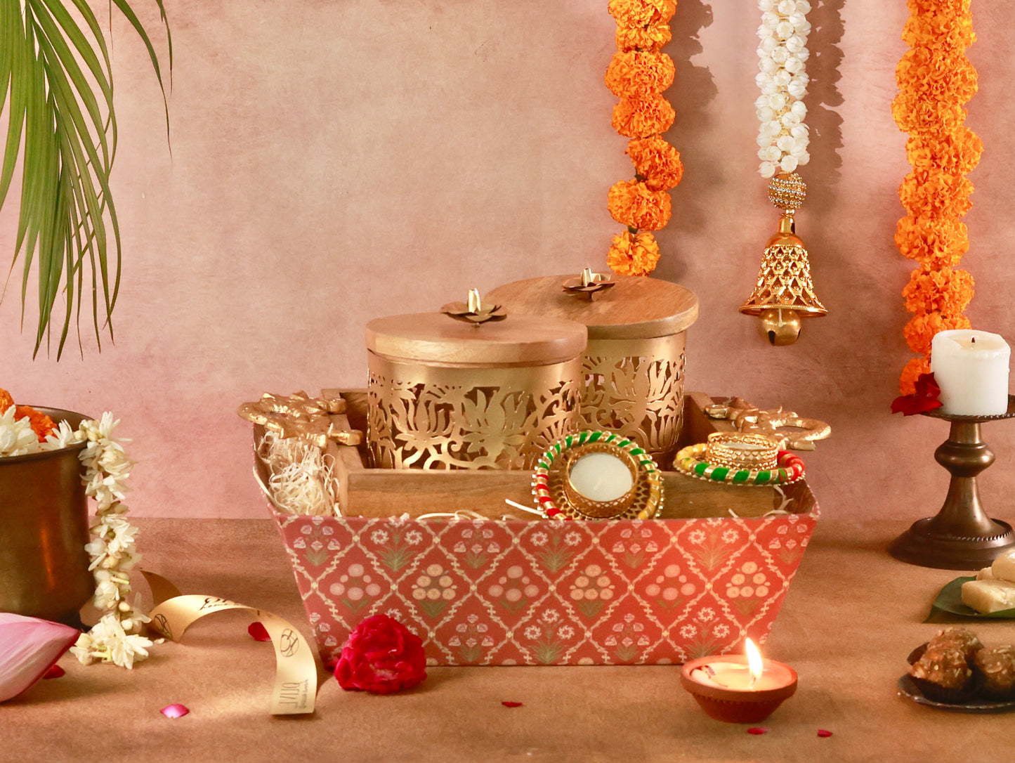 Golden Harmony Basket Hamper