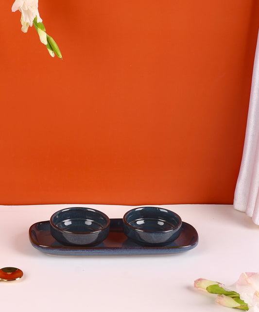 Navy Tray with 2 dip bowls