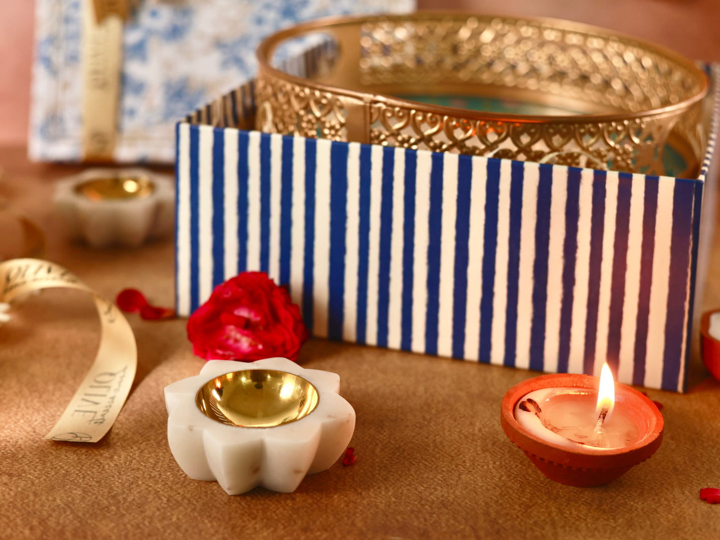 Divine Pichwai Gift Hamper