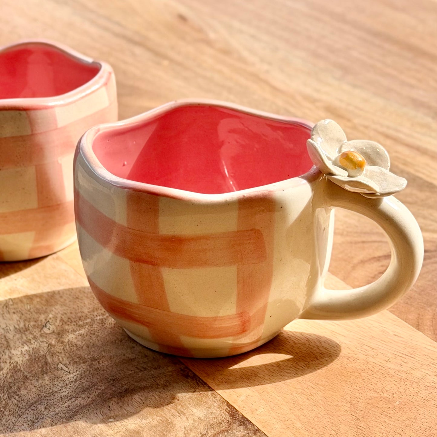 Pixie 4D Plumeria Checkered Mugs - Set of 2