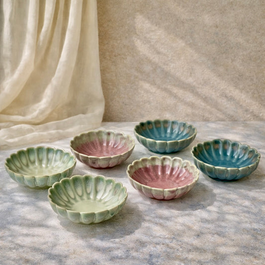 Aurora Bloom Scalloped Mini Bowls - Set of 6