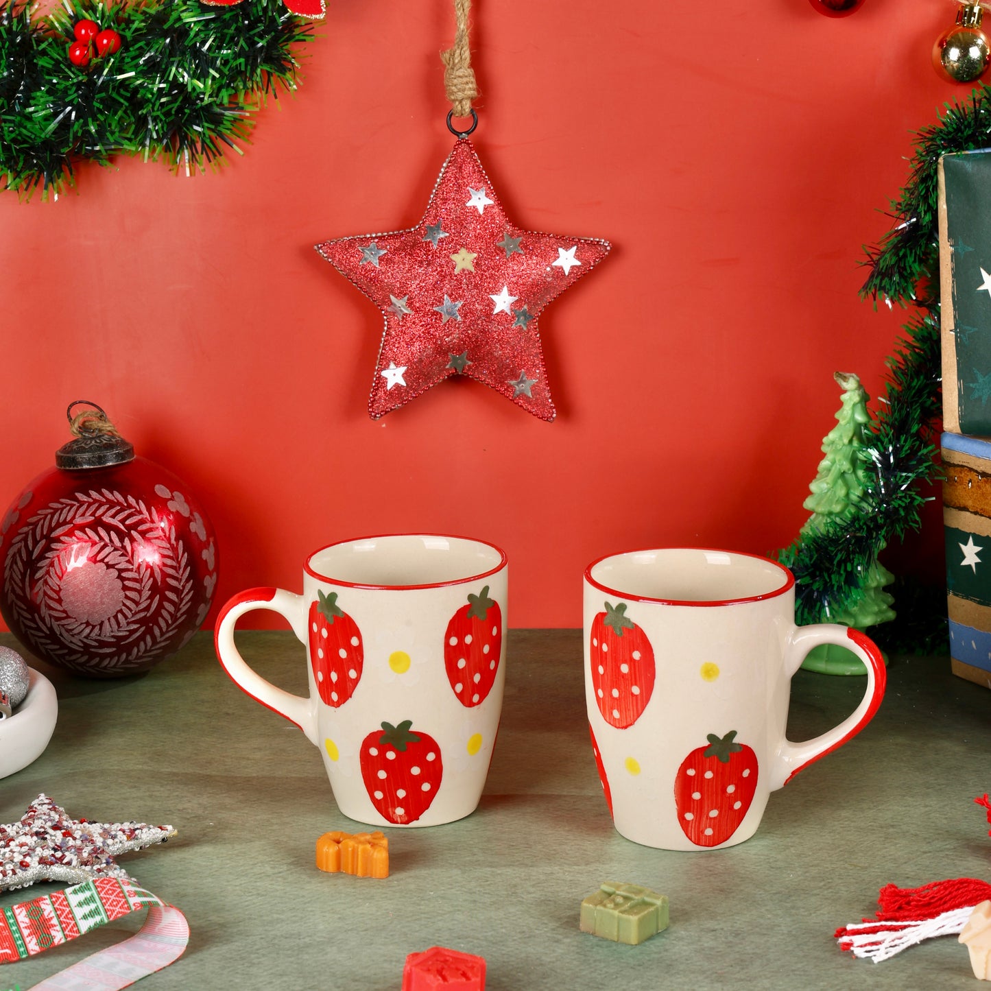 Tall Strawberry mug - Set of 2