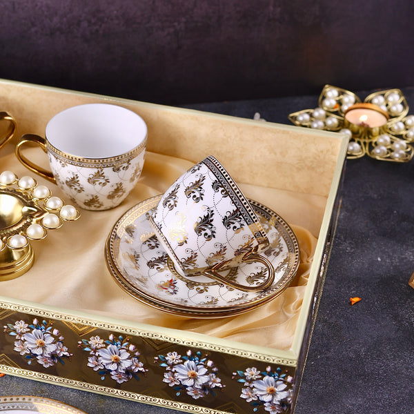 Luxury Victorian Teaset with Gold - Diwali Tray Hamper