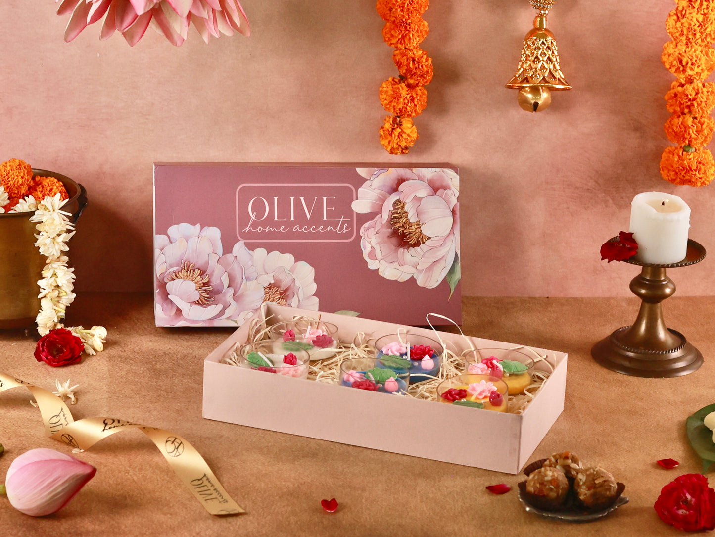 Lily Scented Lotus Pond wax candles - Set of 6 with or without Hamper box