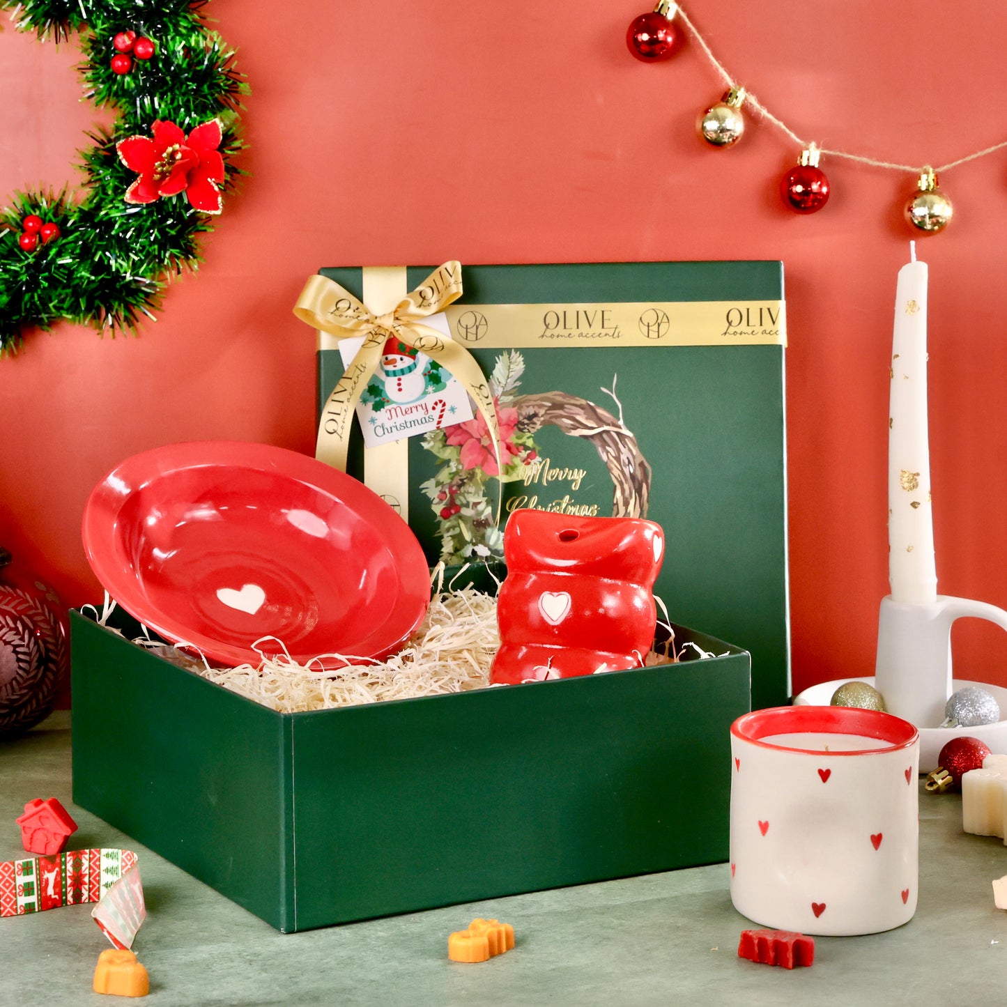 A Heartfelt Christmas Gift Hamper