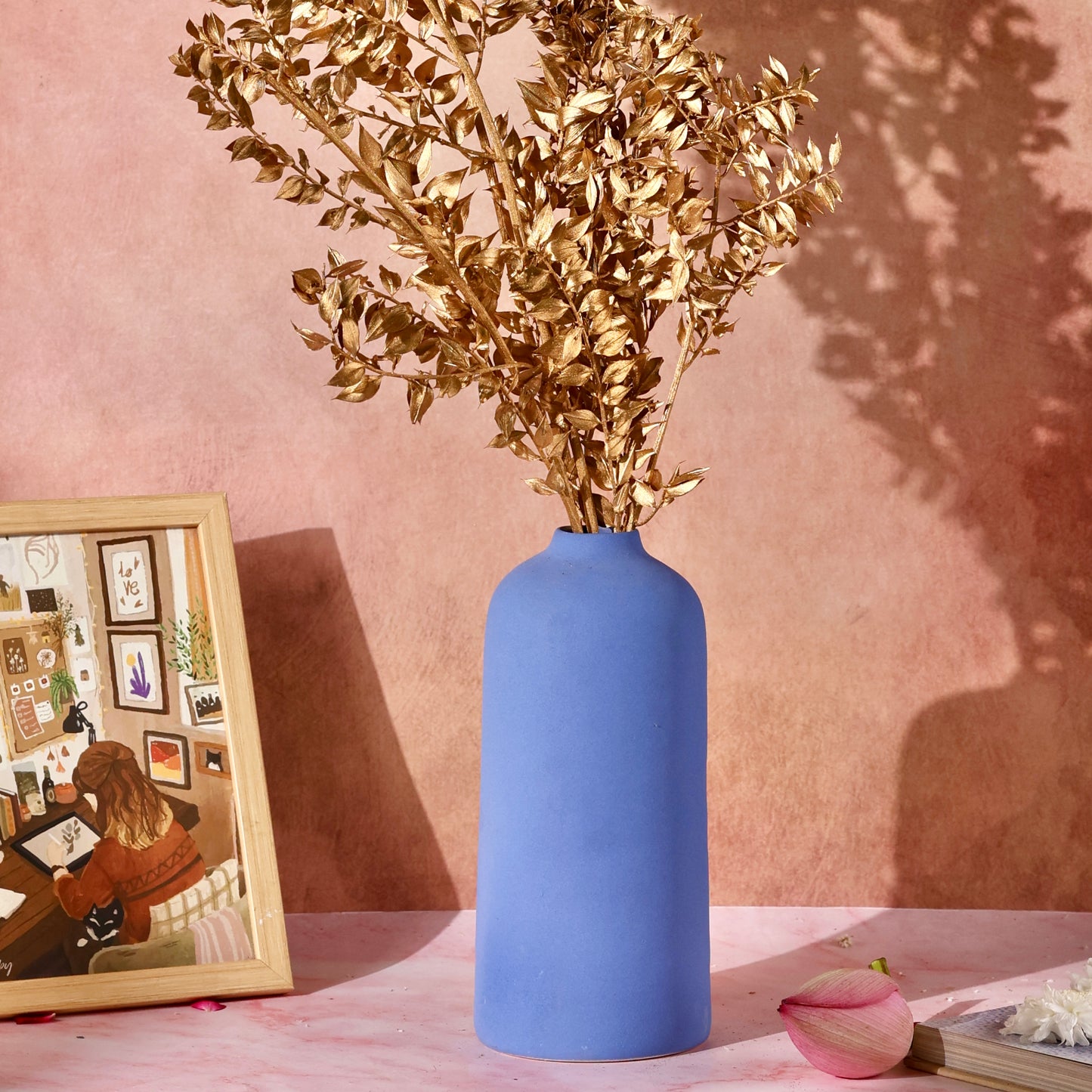 Amalfi Tall Vase (Dried flowers not included)