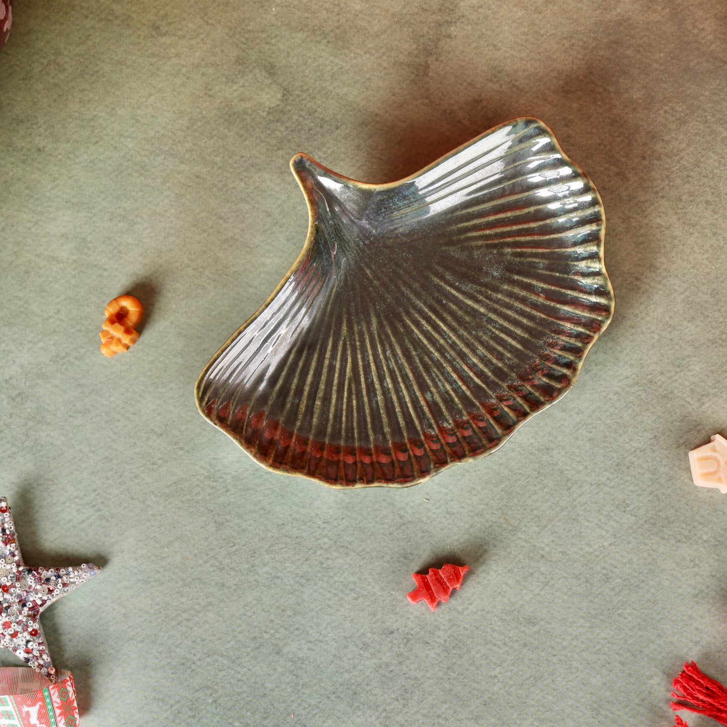 Green Gingko Leaf Platter