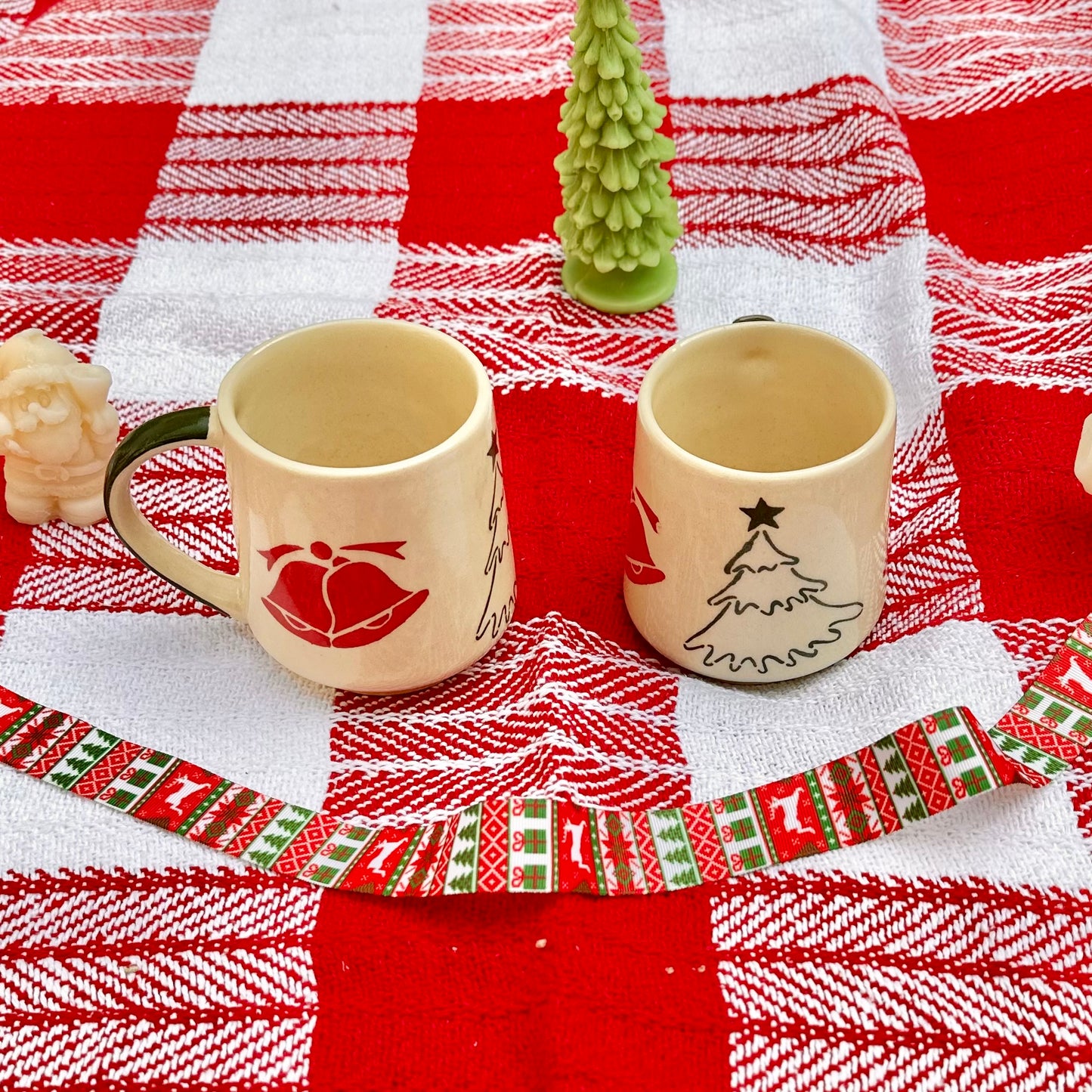 Holiday Cheer Stoneware Mug - Set of 2