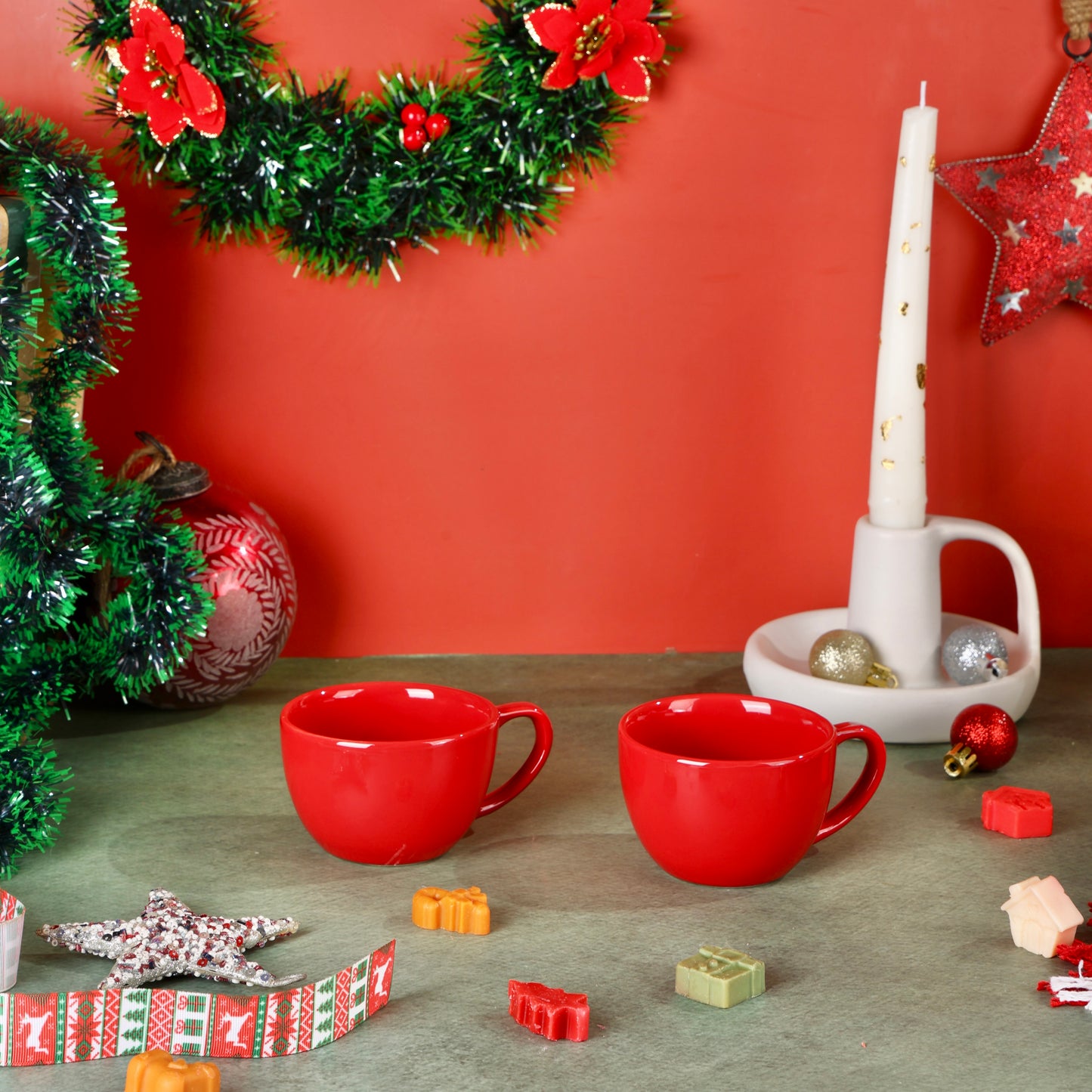 Red Gigi Cups - Pack of two