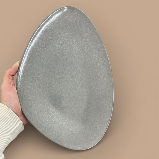 Grey Ariya Triangle Platter