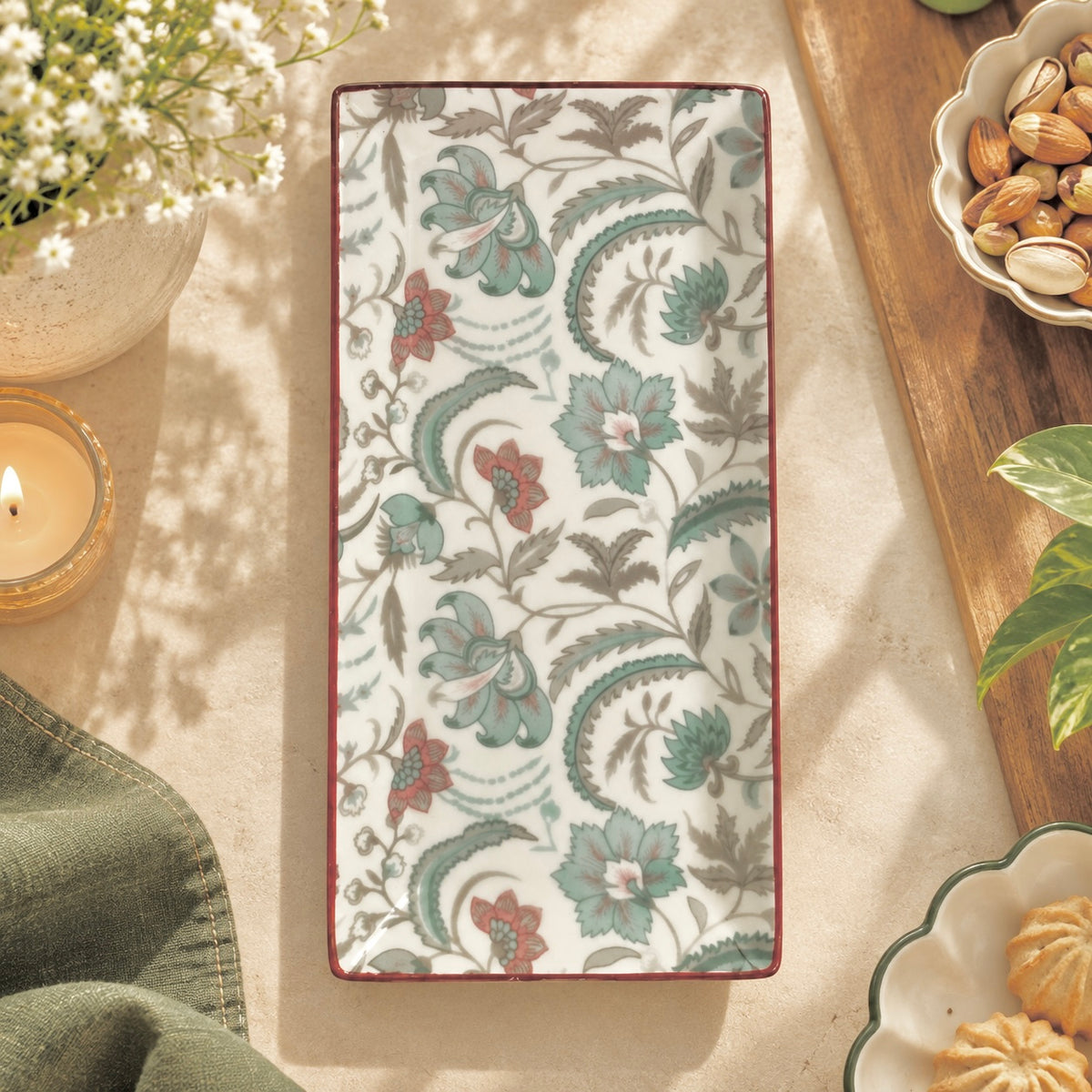 Phool Bagh Glossy Tray